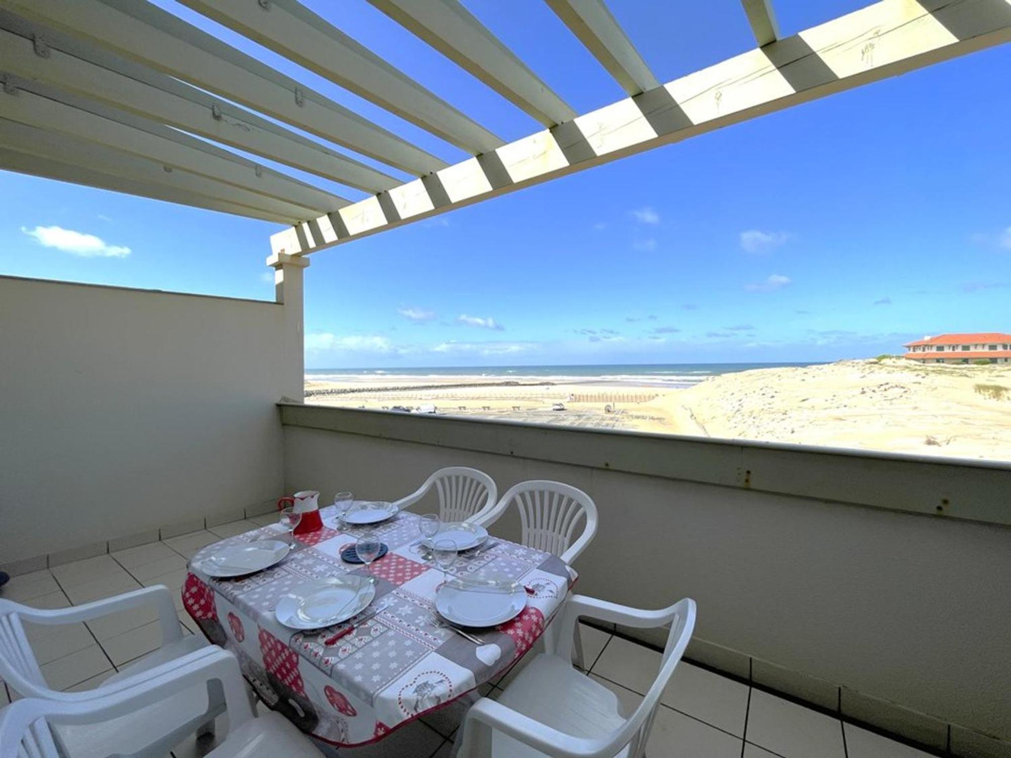 Apartment T2 Mezzanine, 5 Pers, Face Ocean A Vieux-boucau - Fr-1-379-180 *